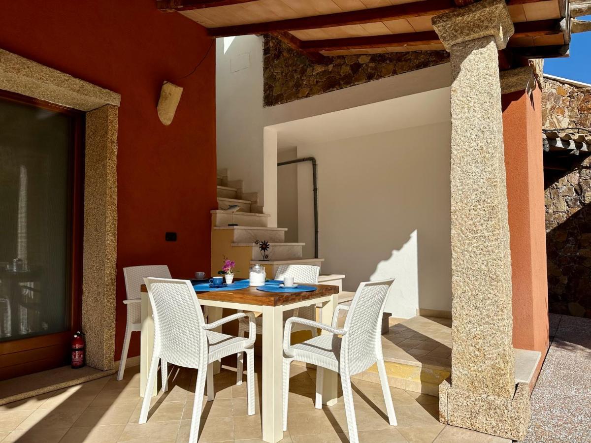Villa Zippiri Is Molas Pula Luaran gambar