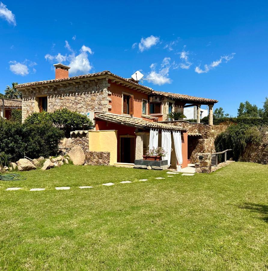 Villa Zippiri Is Molas Pula Luaran gambar