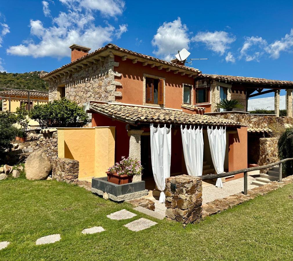 Villa Zippiri Is Molas Pula Luaran gambar